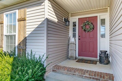 5th image of 601 Westchester Ct
