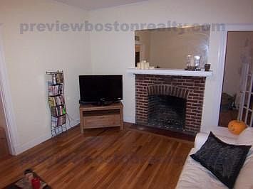 2nd image of 80 Verndale St #Hl1