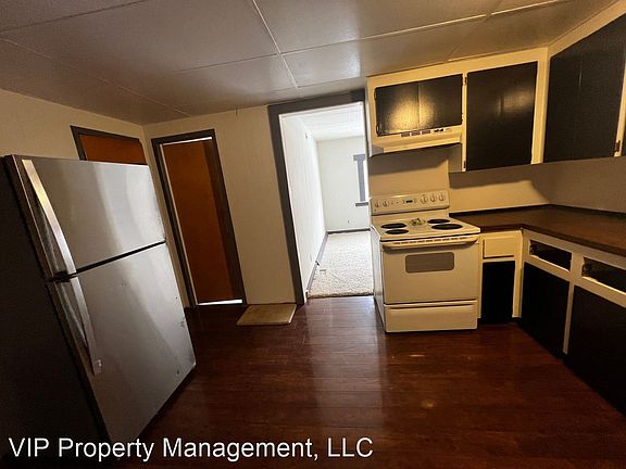 4th image of 826 Bank St Unit 102