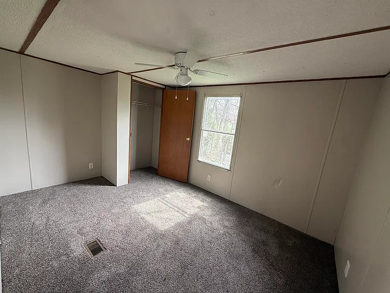 253 Ideal Cir — Photo 7