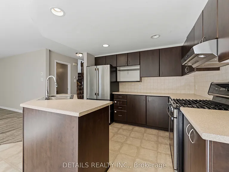 3 Gateshead Ave — Photo 11