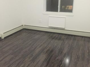 328 Howe Ave #2, Bronx, NY 10473