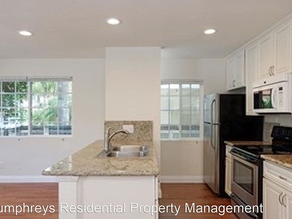 3rd image of 7517 Herschel Ave APT 1