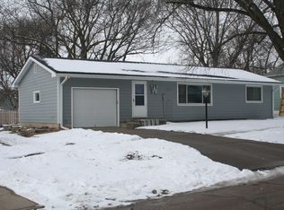 206 N 21st St, Ashland, NE 68003