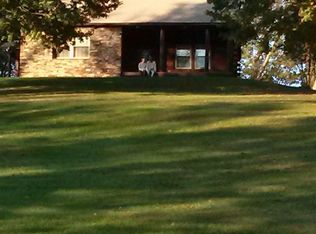 302 Ices Run Rd, Fairmont, WV 26554