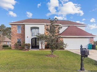 630 Tranquility Dr, Denham Springs, LA 70706