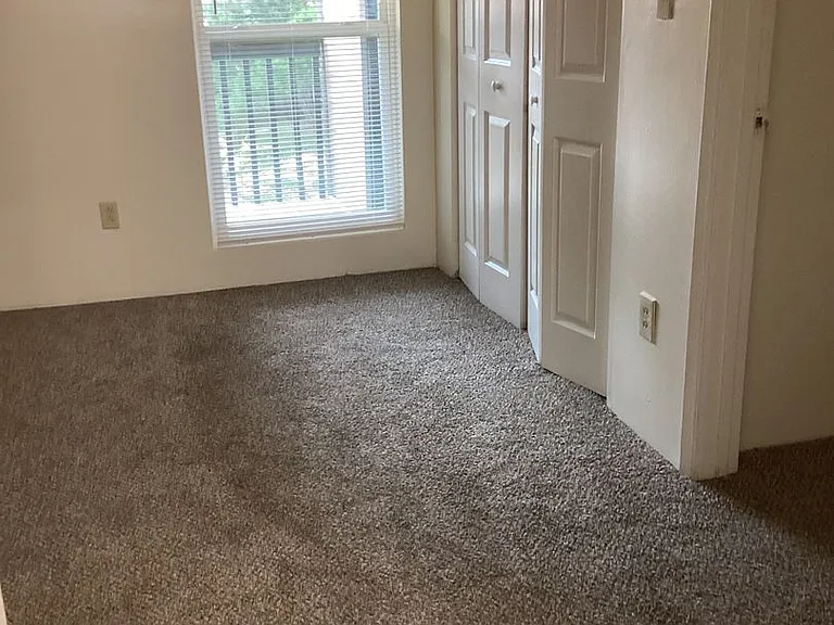 Parkhaven Apartments — Photo 43