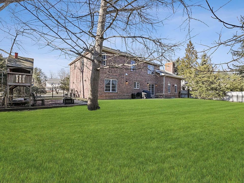 4 Leoson Pkwy, Old Tappan, NJ 07675 Zillow