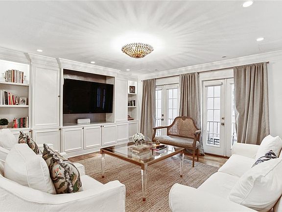 4th image of 3000 Saint Charles Ave APT 311