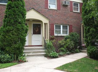500 S Center St, Orange, NJ 07050