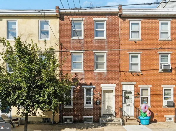 2018 E Hazzard St, Philadelphia, PA 19125