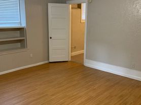 Francesca Apartments