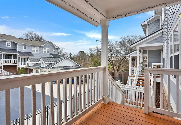 324 Carlyle Park Dr — Photo 22