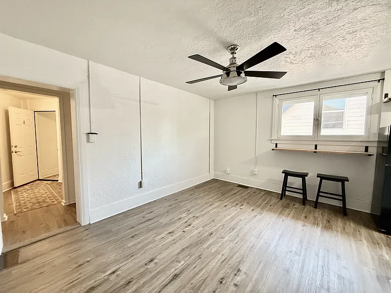 2535 Adams Ave #4 — Photo 22