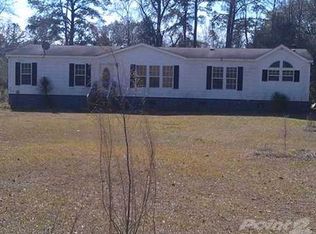 106 Blige Rd, Richmond Hill, GA 31324