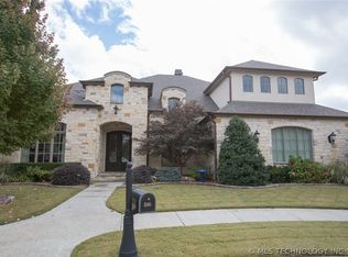 5926 E 106th Pl, Tulsa, OK 74137