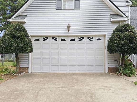 3rd image of 3532 Shadow Ridge Road N
