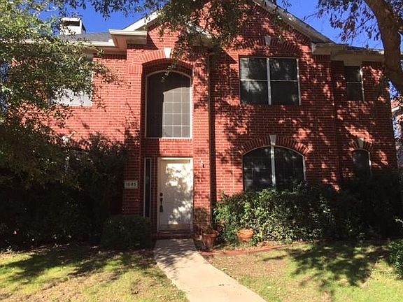 3rd image of 1645 Yellowstone Ave