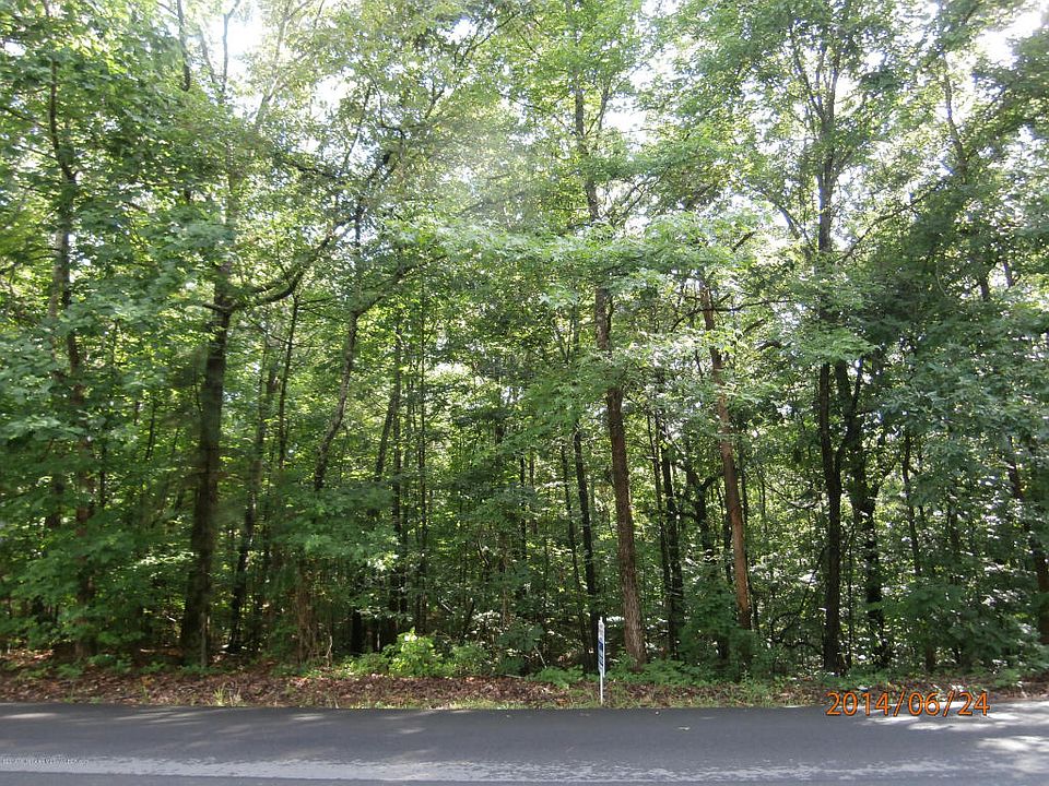 2nd image of 14 Hayfield Ct