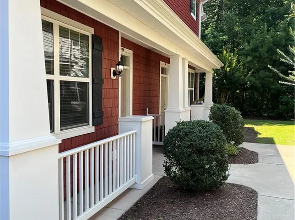 2516 Leytonstone Dr, Chesapeake, VA 23321