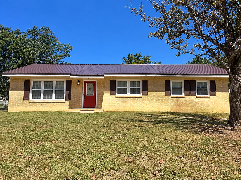 25 Richardson Dr