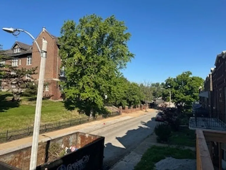 5200 Von Phul St — Photo 11