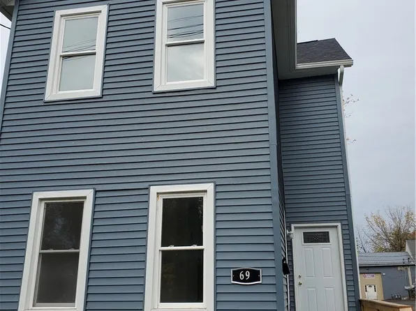 69 Fair St, Brockport, NY 14420