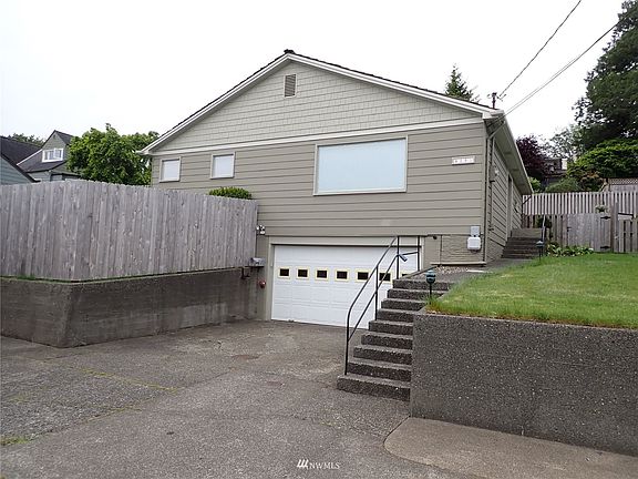 2nd image of 418 1/2 W 6th Street