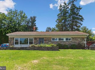 725 School Line Dr, King Of Prussia, PA 19406