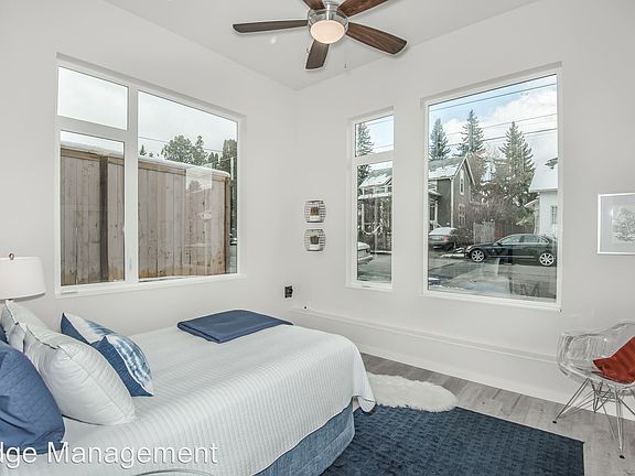 5th image of 4310 N Maryland Ave APT 1