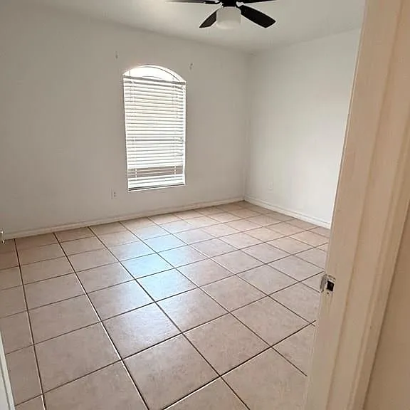 6601 Garden Woods Ave — Photo 12