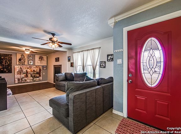 5th image of 4130 Waikiki Dr