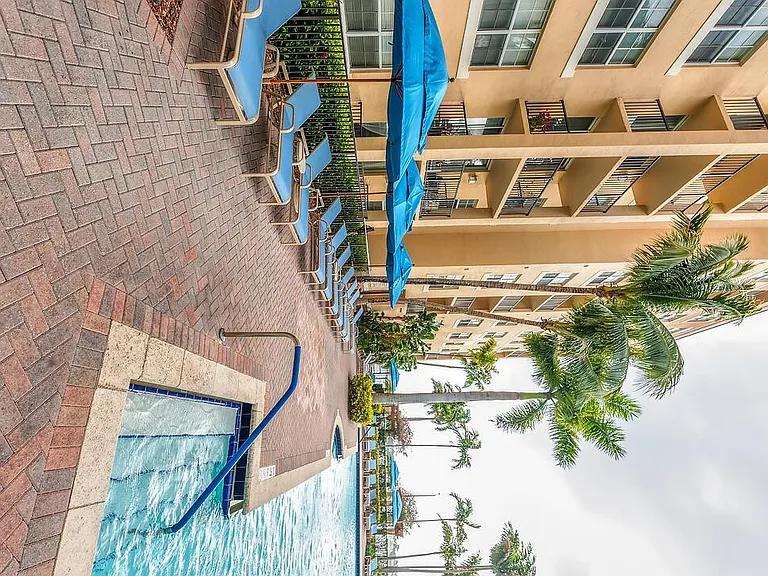 1801 N Flagler Dr #818 — Photo 36