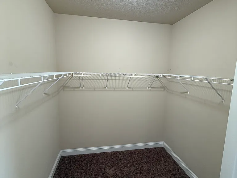 2216 Livingstone Ct — Photo 15