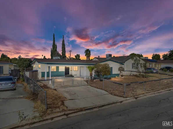 920 Stanford Ct, Bakersfield, CA 93305