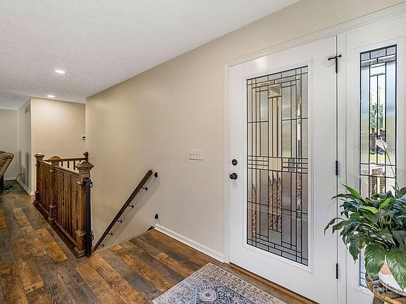 4th image of 1282 Sanborn Ct