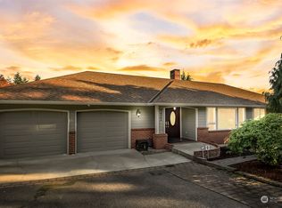 7421 Juniper Dr, Everett, WA 98203