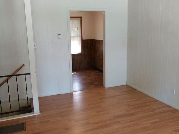 3. 1733 S Fern #2 Living Room (2)