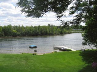 442 Tanview Dr, Oxford, MI