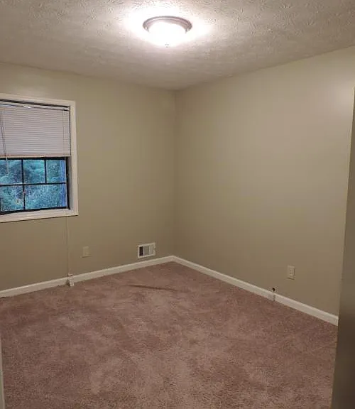 1410 Irwin Bridge Rd NW — Photo 5