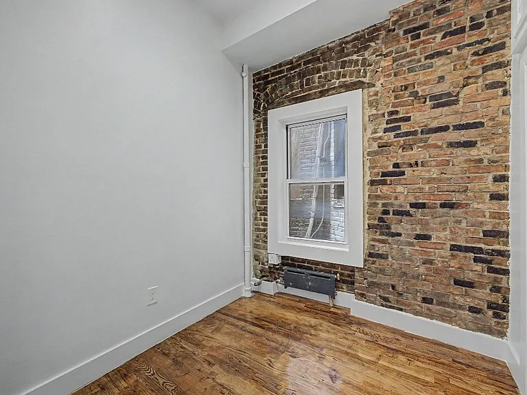 221 Mott St #PHB — Photo 6