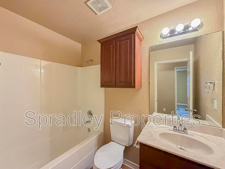 208 Andy Ln #A — Photo 12