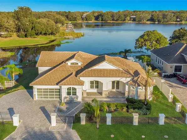 313 Woodlawn Cemetery Rd, Orlando, FL 34734