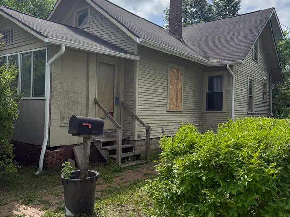 411 Middlebury St, Elkhart, IN 46516