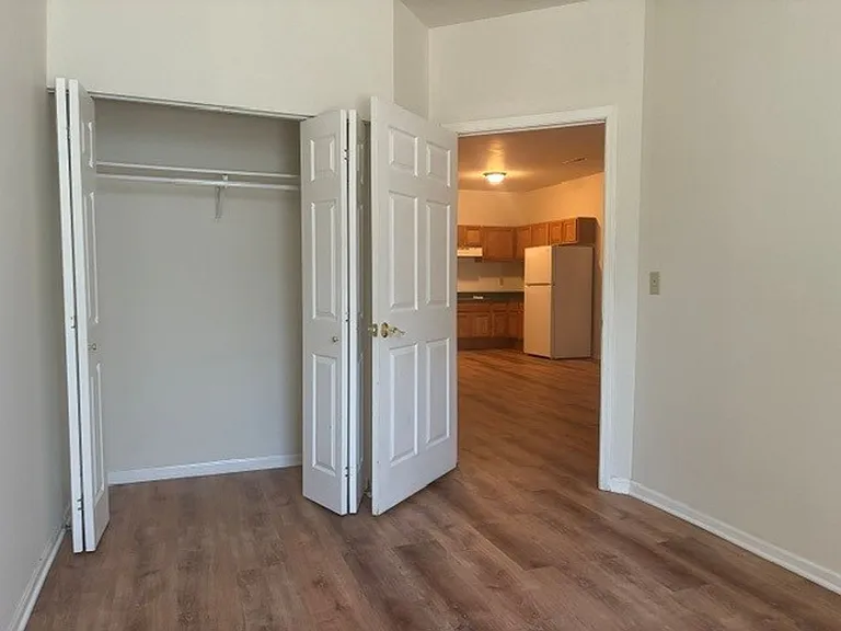 104 E Walworth Ave — Photo 14