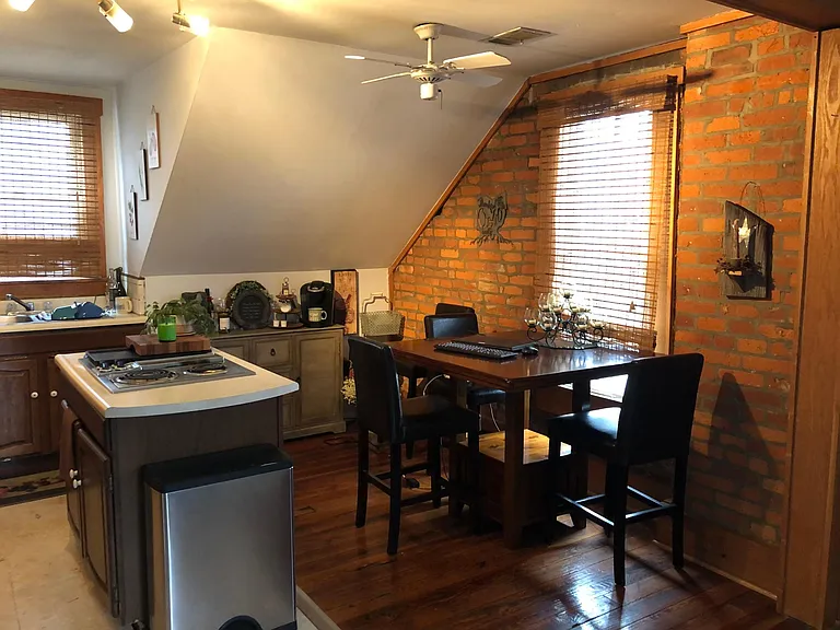 578 City Park Ave — Photo 9