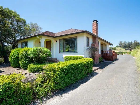 1631 Chapman Lane, Petaluma, CA 94952