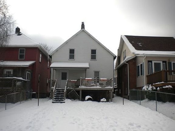 3rd image of 1218 Beaver Ave