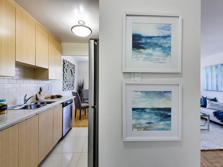 414 Willowdale Ave #112 — Photo 48