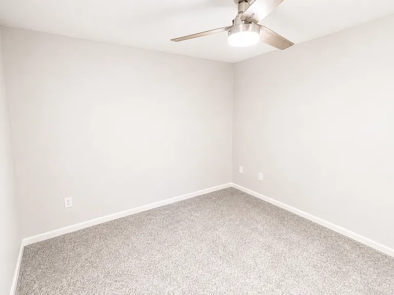 5318 Godas Cir — Photo 23